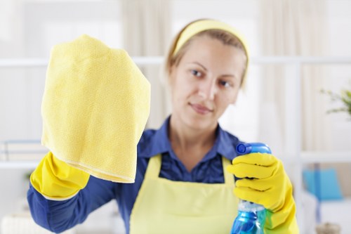Move out cleaning service for a property in Richmond upon Thames
